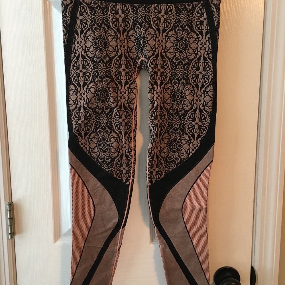 Athletic leggings.